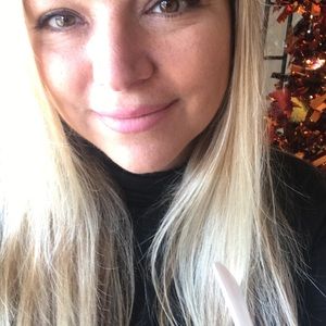 Meet your Posher, Melanie